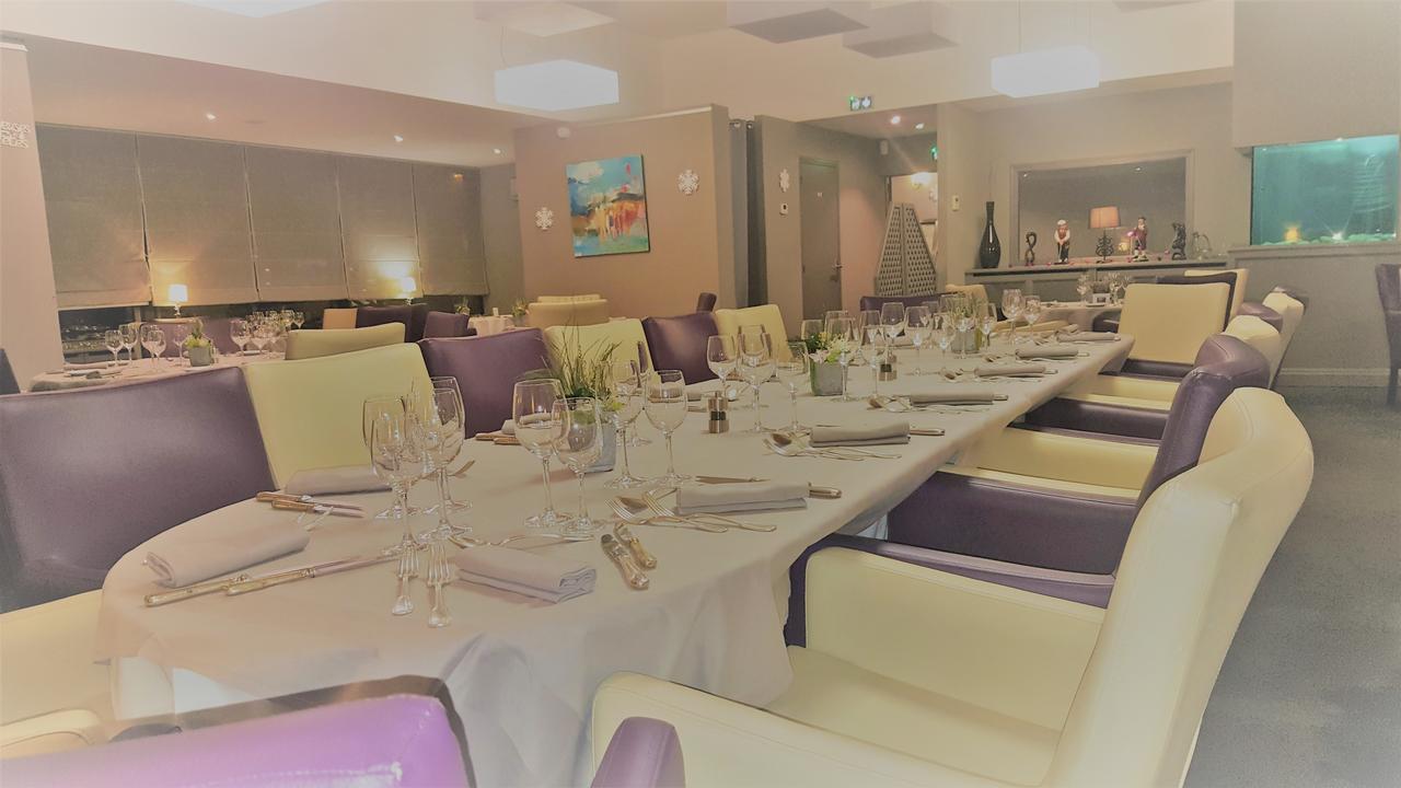 Logis - Hotel Du Nord Et Restaurant La Table D'Elisa 콩피에뉴 외부 사진